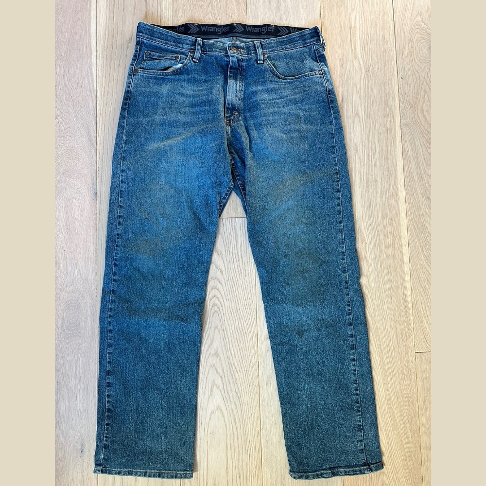 Wrangler Men's Blue Jeans